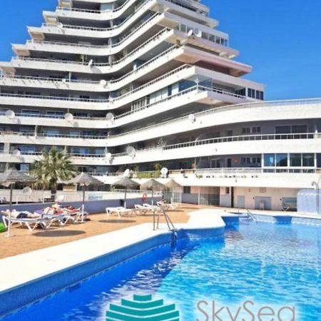 Skysea Apartments Беналмадена Екстериор снимка